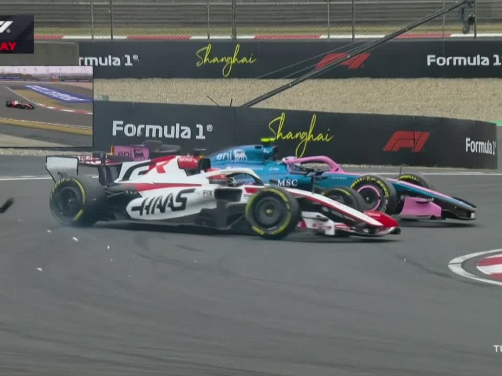 La FIA acusó al francés Ocon de ser "completamente responsable" en el choque contra Colapinto