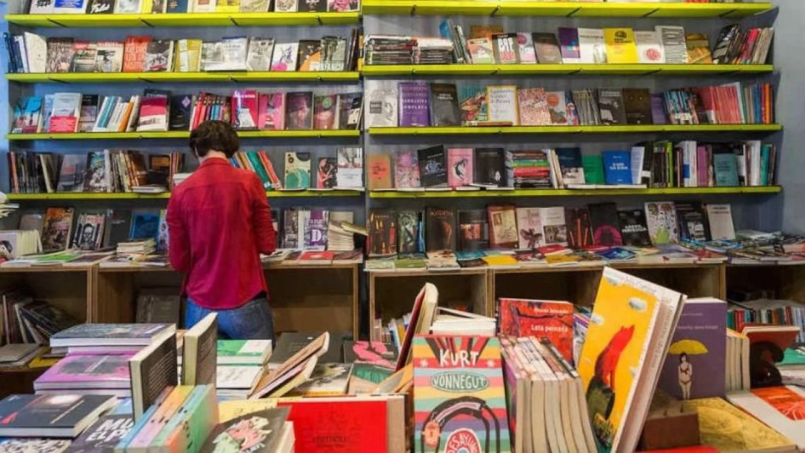 Librerías de Córdoba advierten una caída sostenida en la venta de libros escolares en la última década