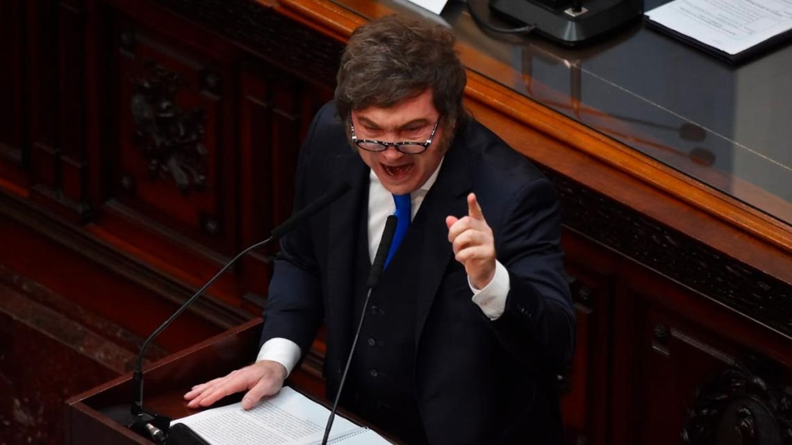 Milei acelera el plan de relocalización del conurbano con el RIGI como herramienta y la energía y minería como ordenadores