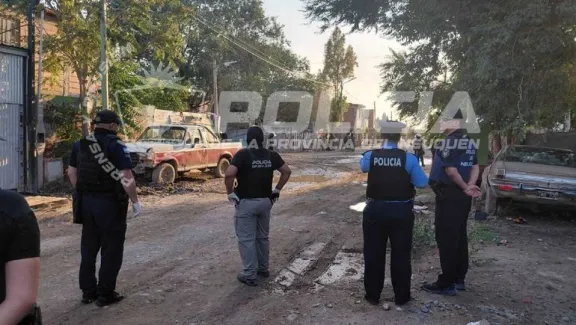 Misteriosa muerte en Neuquén: hallaron muerto a un joven en la calle