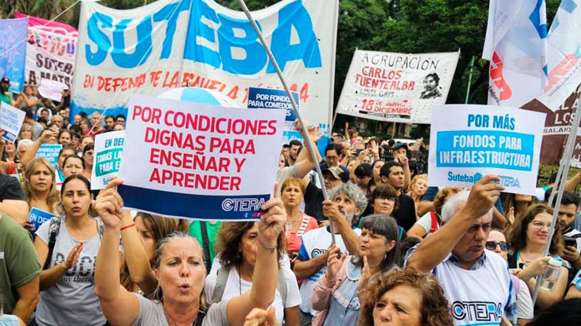 Paro universitario nacional: docentes reclaman financiamiento y la UBA evalúa una huelga "por tiempo indeterminado"