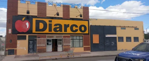 Pico Truncado: Dos personas fueron aprehendidas por tentativa de hurto en un comercio