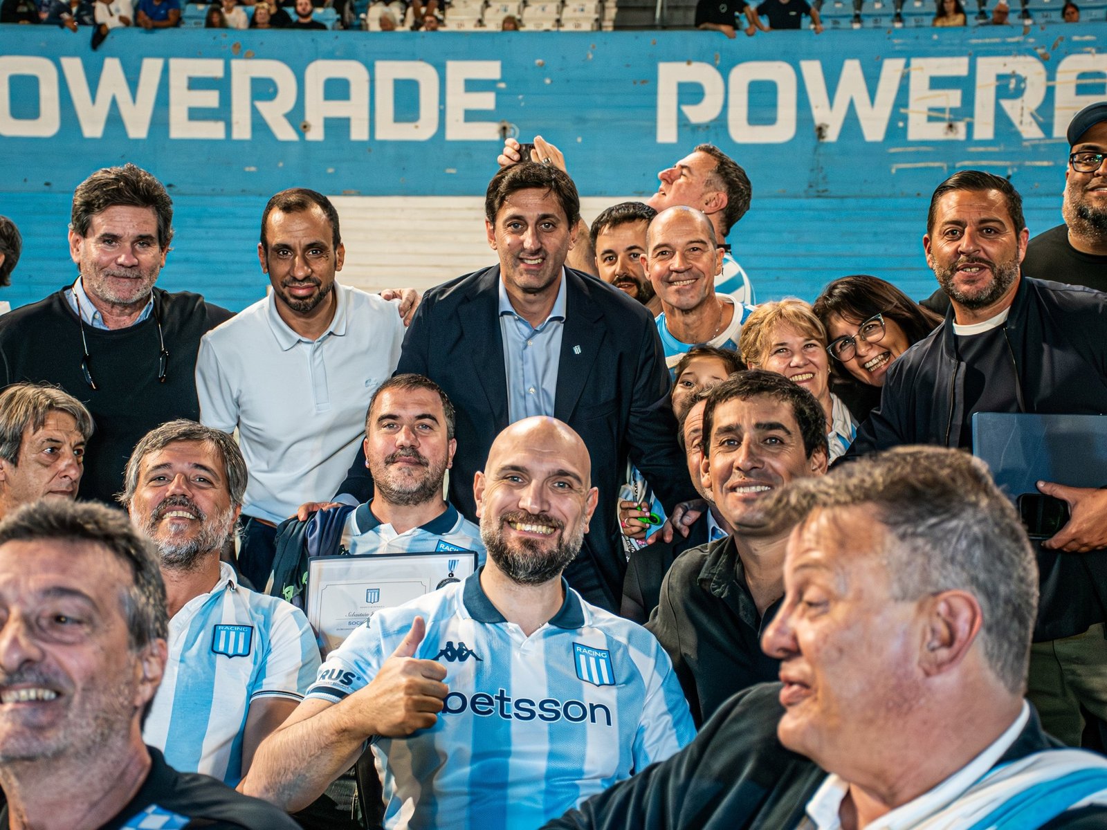 Racing cumplió 123 años y lo celebró sumando más de 360 socios vitalicios