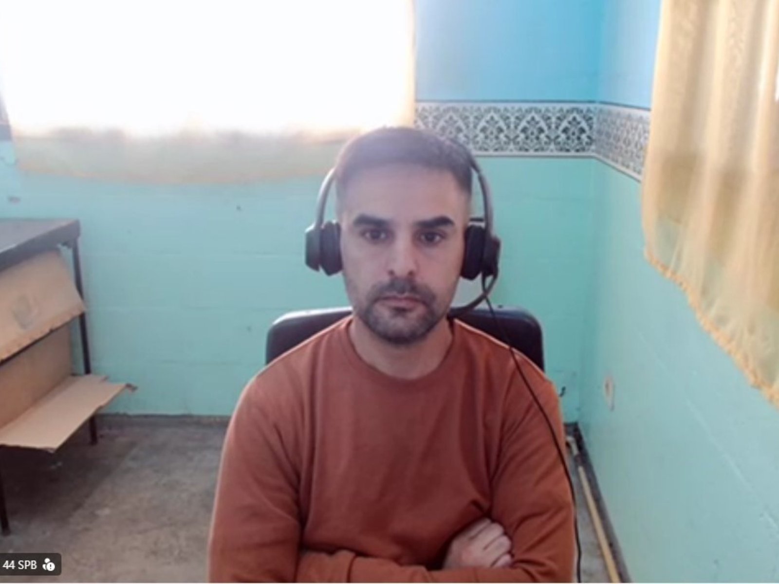 "Te vas a morir ahí adentro, misógino"