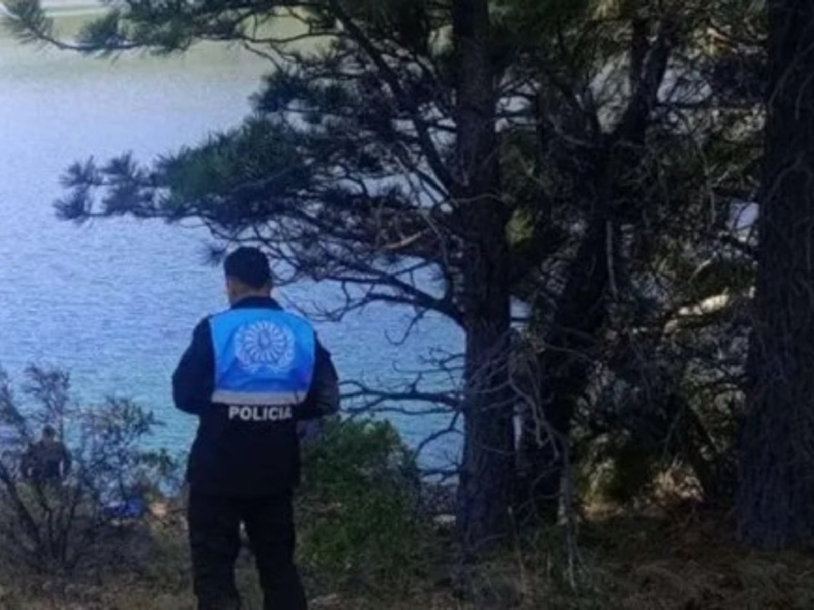 Un hombre murió tras el vuelco de dos veleros en el Lago Epuyén