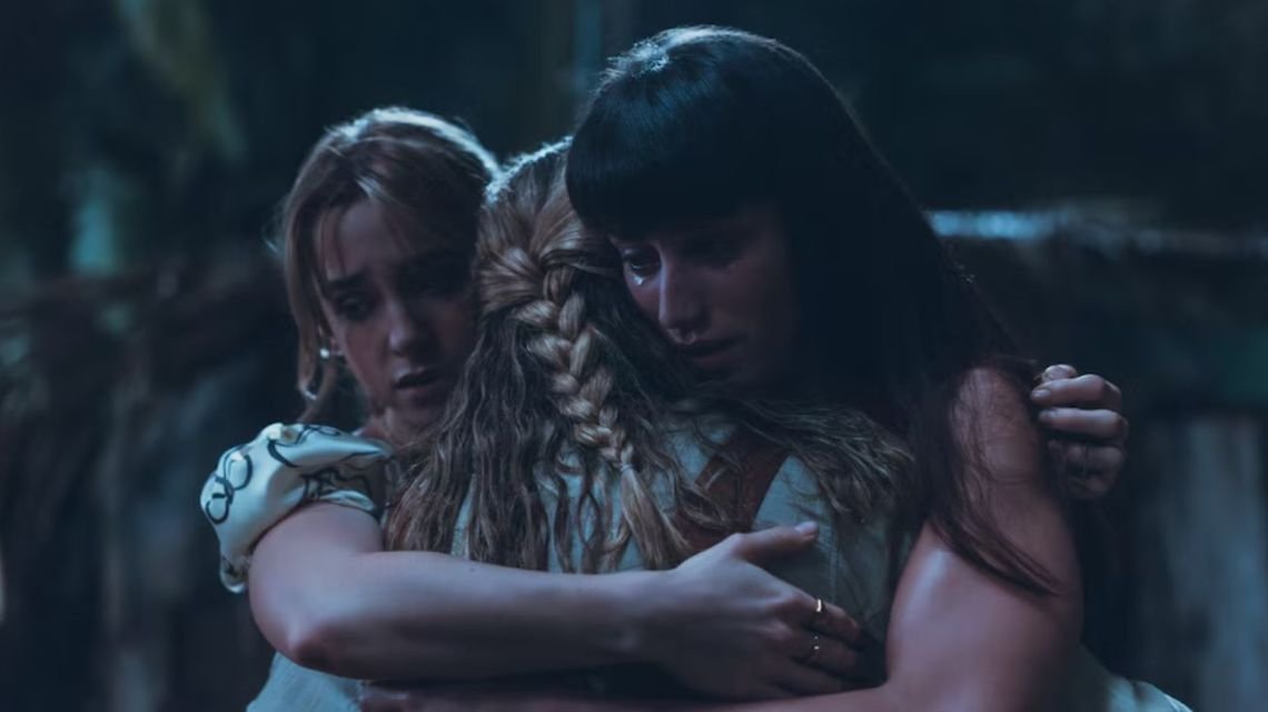 Un viaje, un accidente y una mentira compartida: Netflix lanza el thriller español "Esa noche"