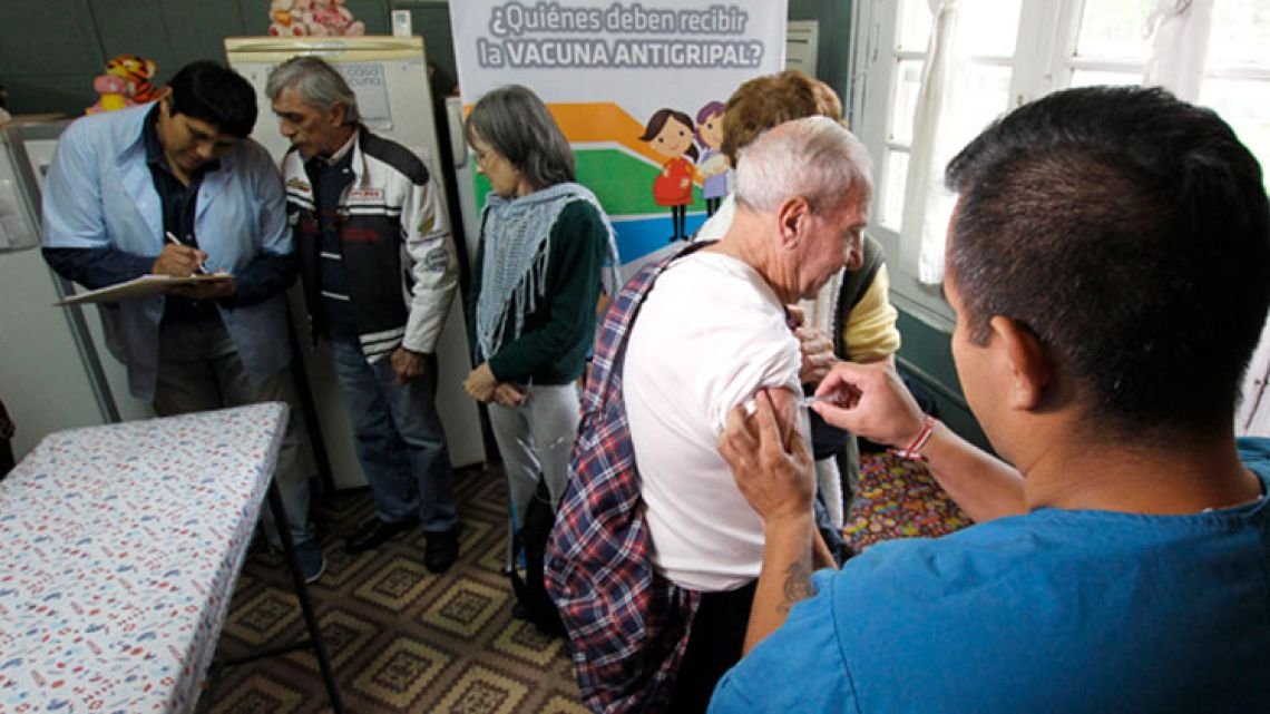 Vacuna antigripal PAMI 2026: Cómo vacunarse desde este lunes 9 de marzo