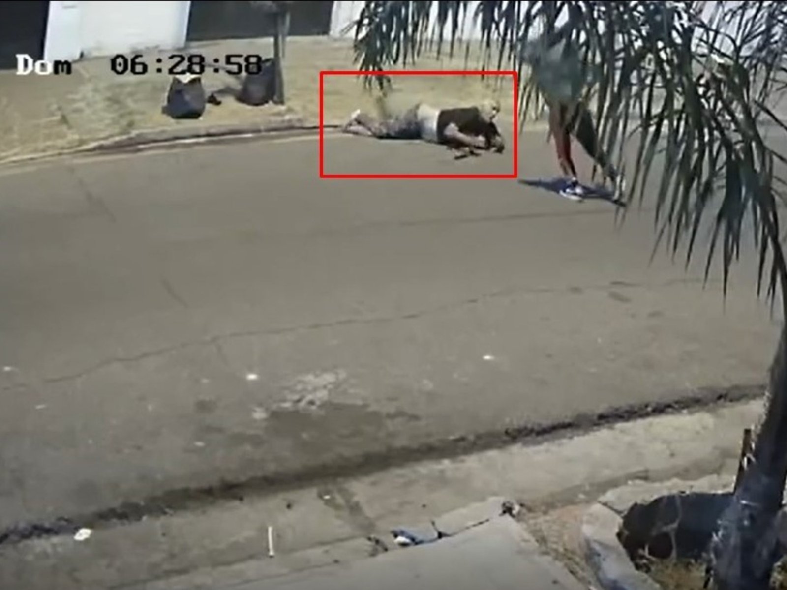 dos motochorros y un tiro en la arteria femoral