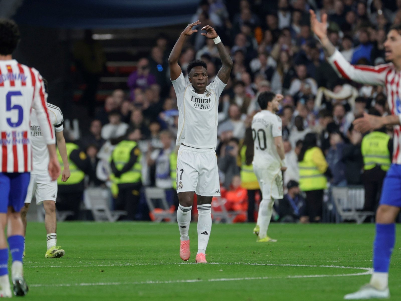el Merengue le ganó un partidazo al Colchonero a pesar del gol descomunal de Nahuel Molina