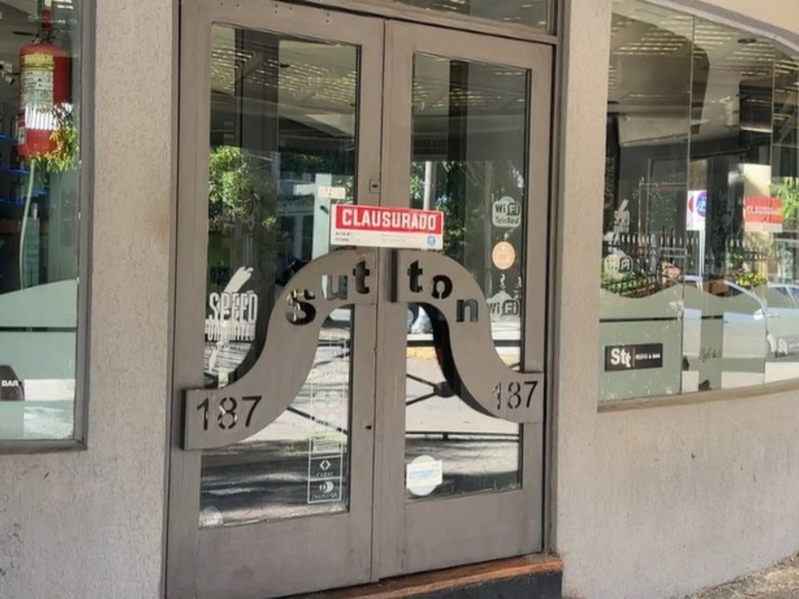 hay cuatro patovicas detenidos e investigan si lo ahorcaron