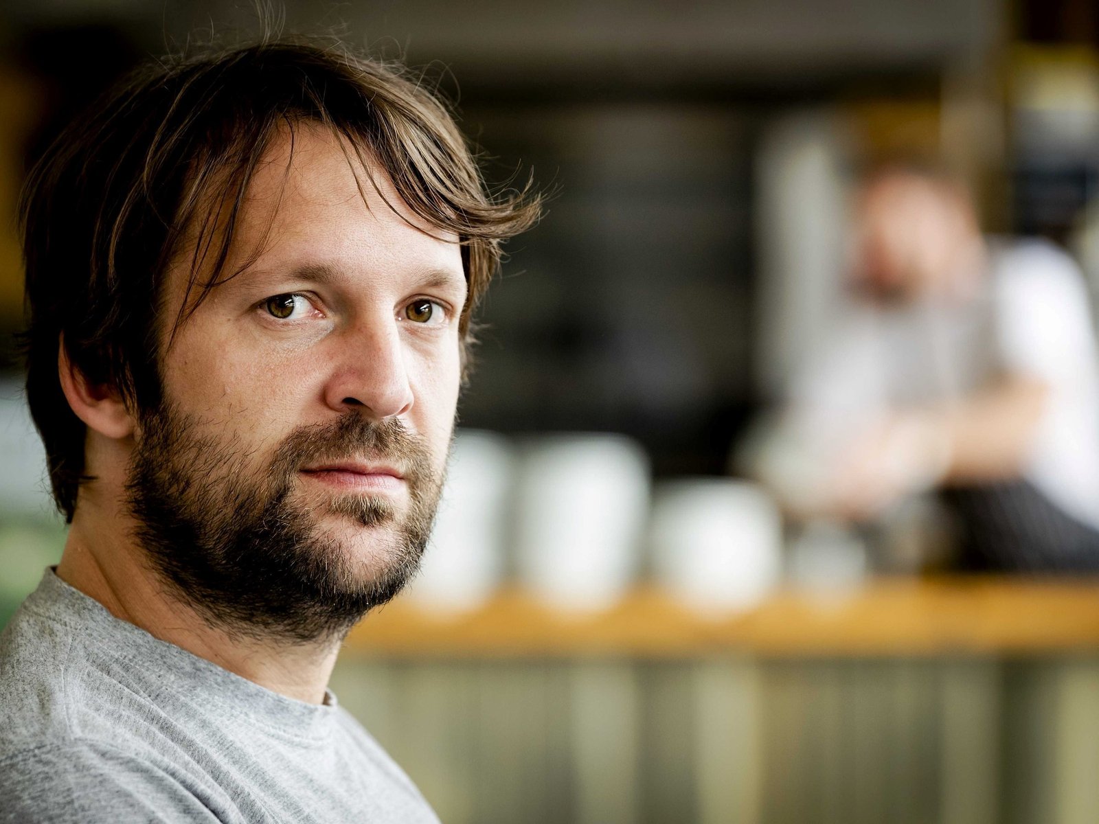 jaqueado por las denuncias de abuso, renunció uno de los chefs más famosos del mundo