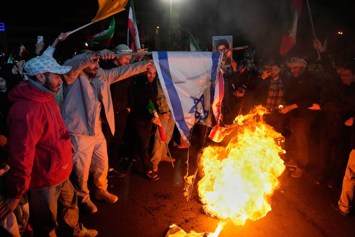 Última hora de la guerra de Estados Unidos e Israel contra Irán, en directo | Israel acepta el alto el fuego con Irán pero afirma que este no incluye a Líbano | Internacional