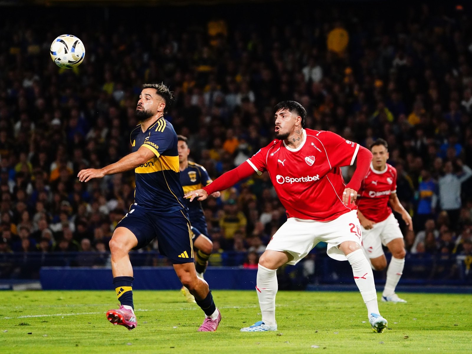 Alerta en Independiente por Lomónaco: pidió el cambio por una molestia :: Olé