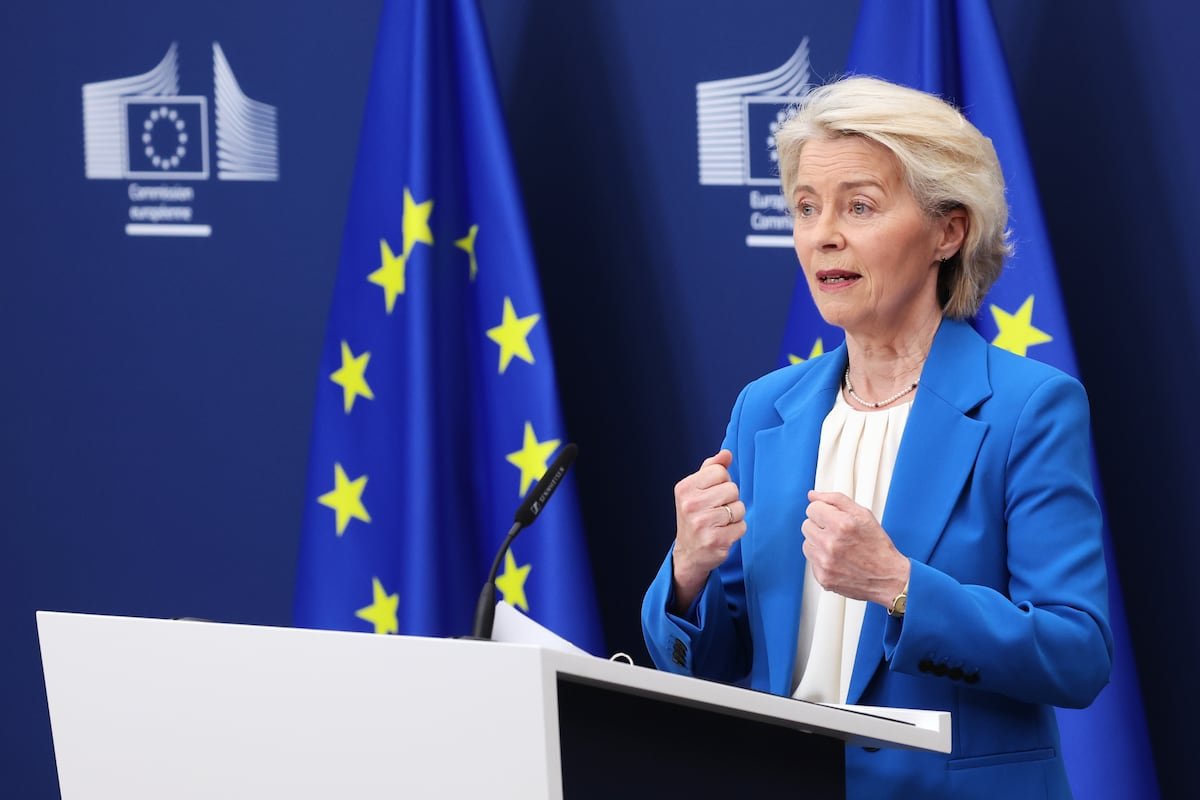 Bruselas lanza su aplicación digital para verificar la edad de los usuarios de las plataformas | Tecnología