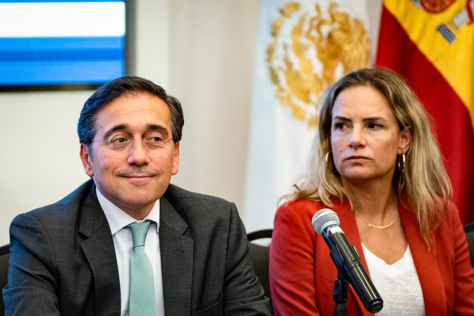 El ministro José Manuel Albares con la secretaria de Estado para Iberoamérica, Susana Sumelzo, en la Cámara de Comercio de España en México, este miércoles.