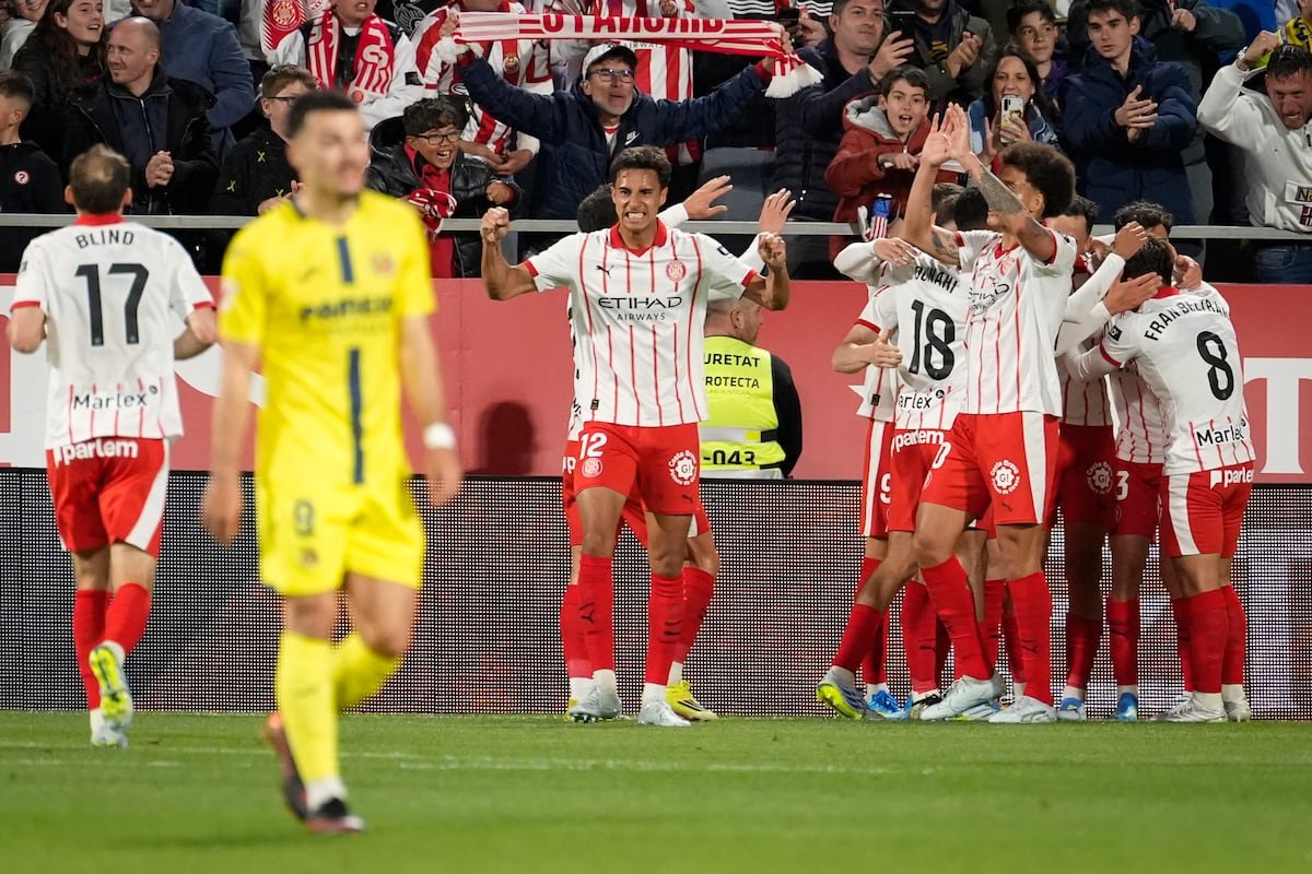 El Girona, aupado por un gol en propia puerta, alcanza la madurez frente al Villarreal | Fútbol | Deportes