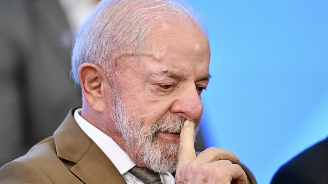 El dilema de Lula de cómo atraer votos en medio de la crisis internacional