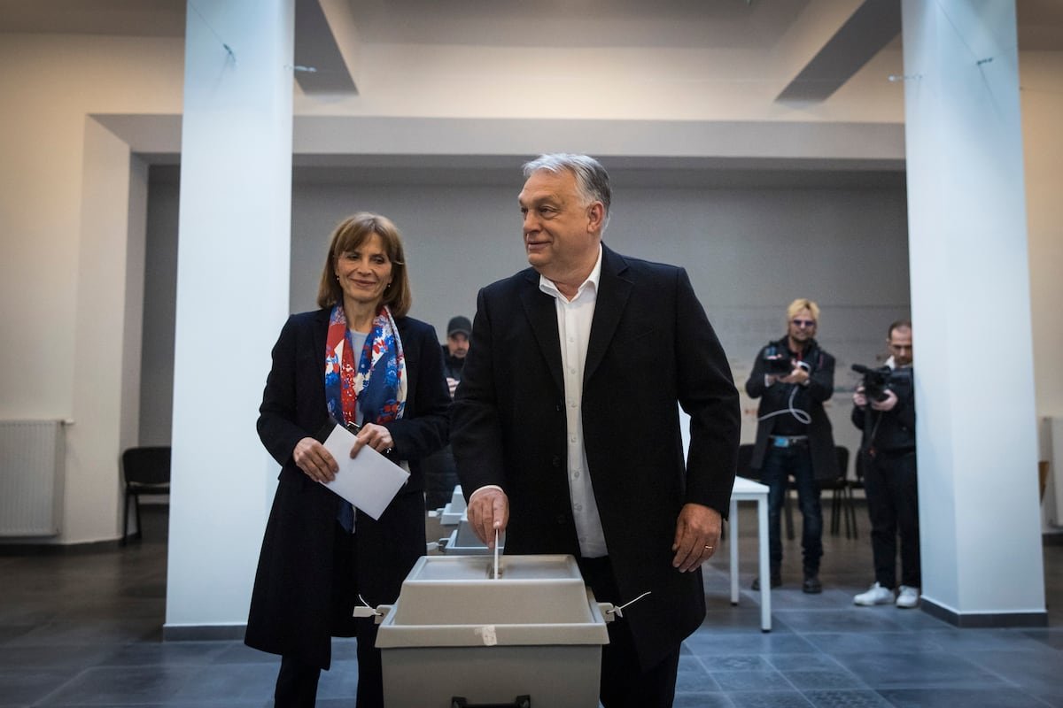 El líder opositor Péter Magyar arrasa en las elecciones en Hungría y pone fin a los 16 años de la era Orbán | Internacional