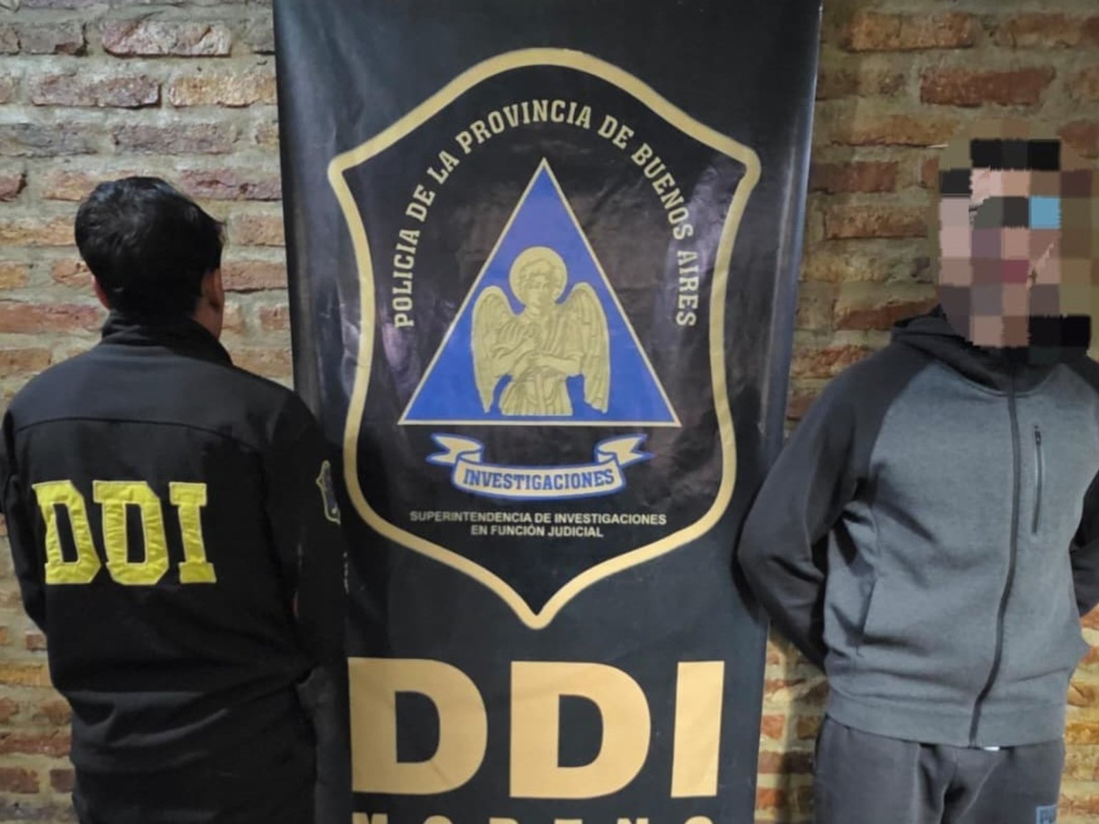 Es dueño de una empresa textil y lo acusan de intentar matar a sus socios con veneno en la comida