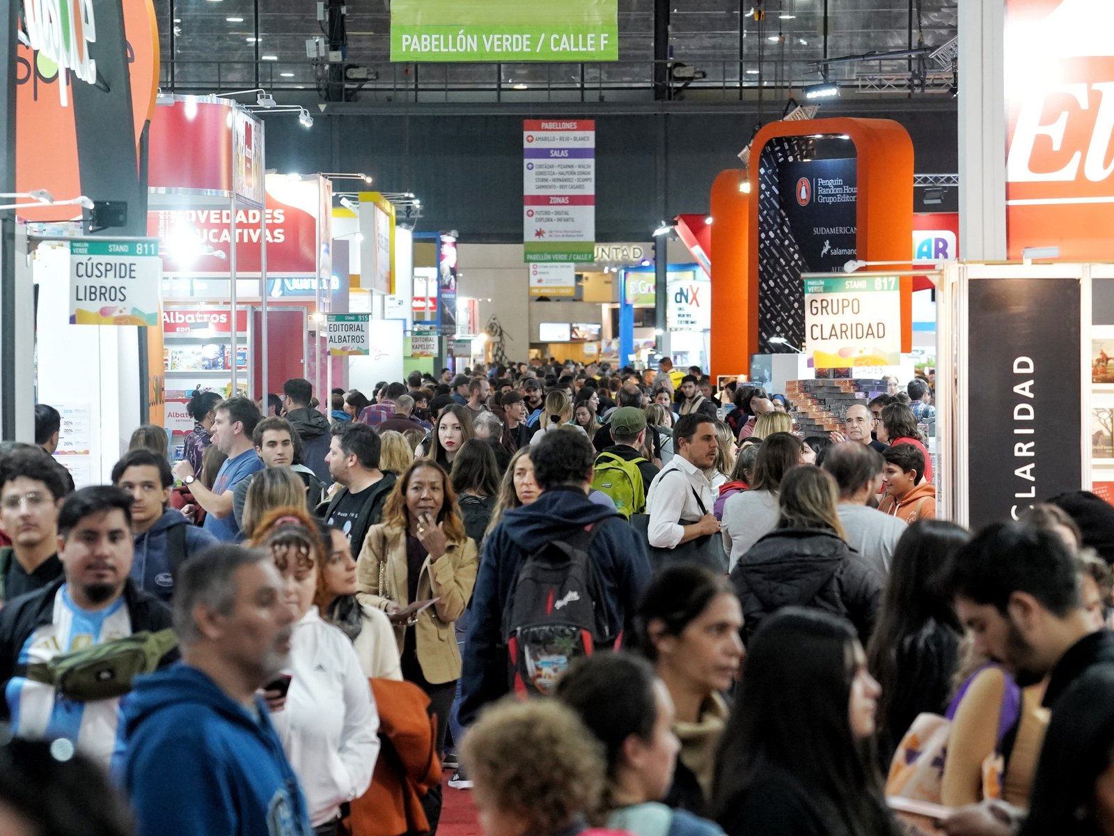 Feria del Libro 2026: los recomendados de hoy 28 de abril