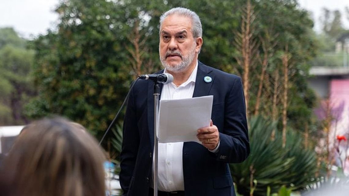 “Hay faltantes de vacunas" y es por falta de gestión, aseguró un infectólogo cordobés