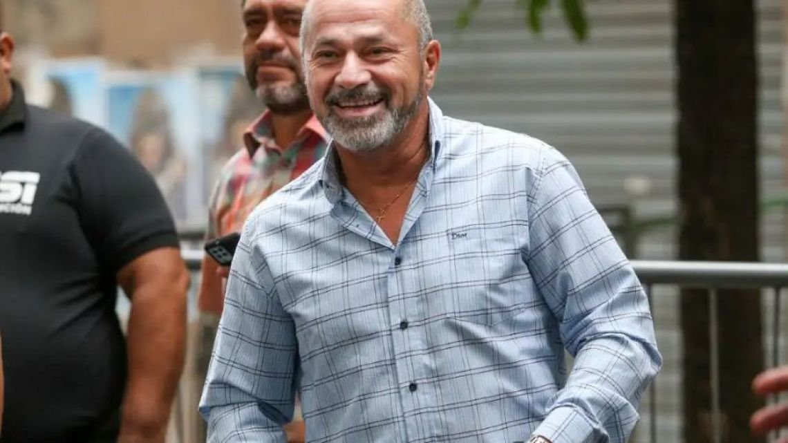 Intendente bonaerense sobre Milei: "Es un maldito que está haciendo sufrir a la gente"