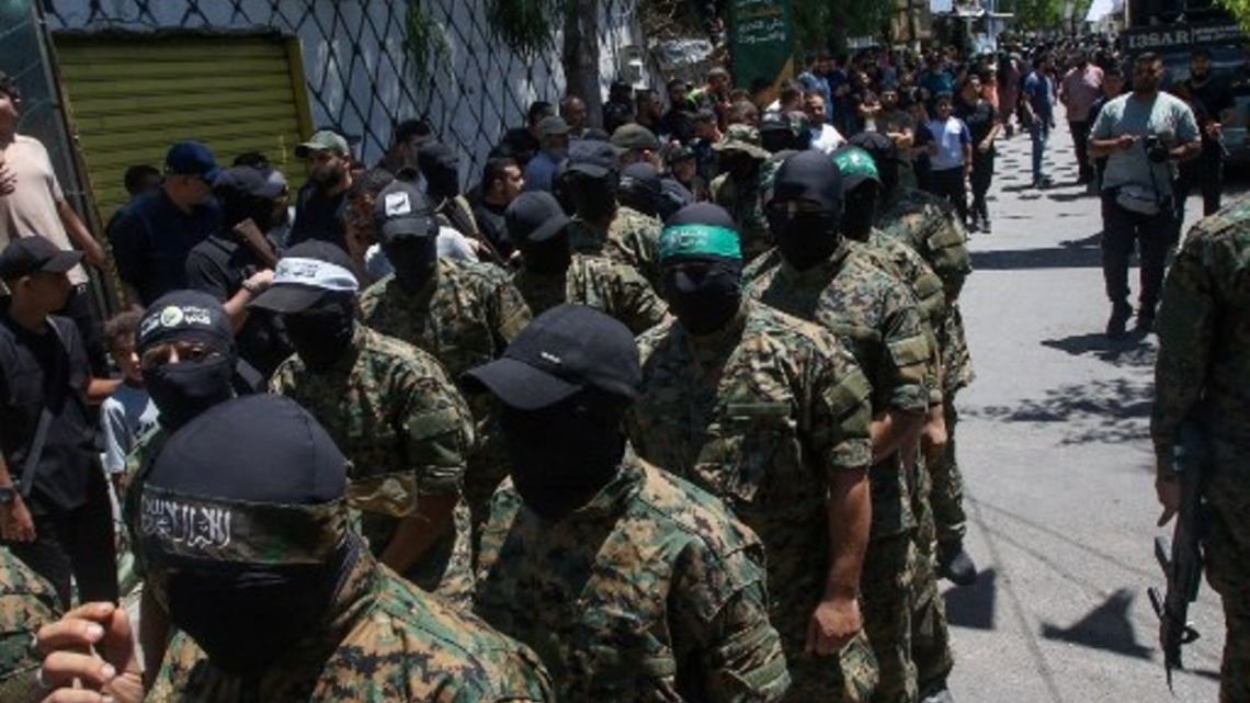 Irán rechaza acuerdo temporal con EE.UU. y Hezbolá tiene el "dedo en el gatillo" apuntando a Israel