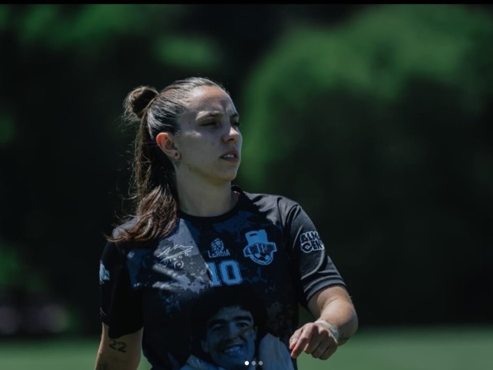 Jugadoras abandonan el campo de juego tras el insulto de un árbitro en un partido de fútbol femenino en Mar del Plata