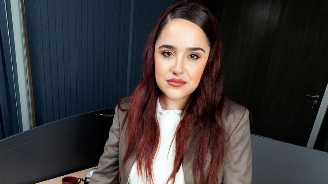 La furiosa reacción de Ofelia Fernández tras conocerse los aumentos de sueldo en el Gabinete de Milei: "Estas ratas..."