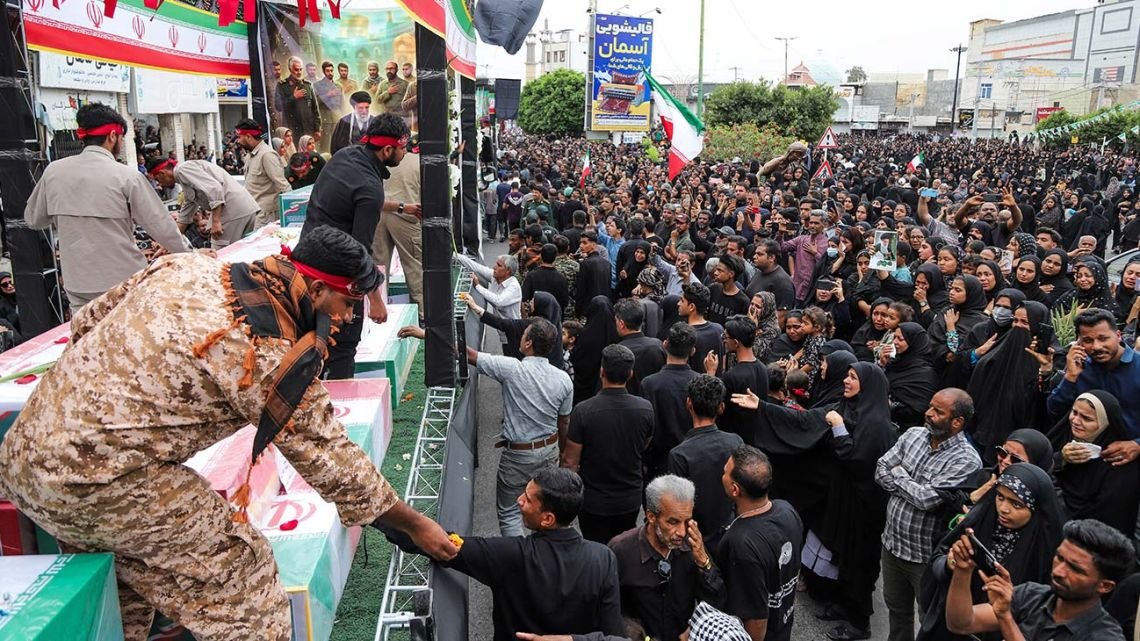 "La política internacional impacta en la vida diaria", aseguró Guillermo Justo Chaves en "QR!"