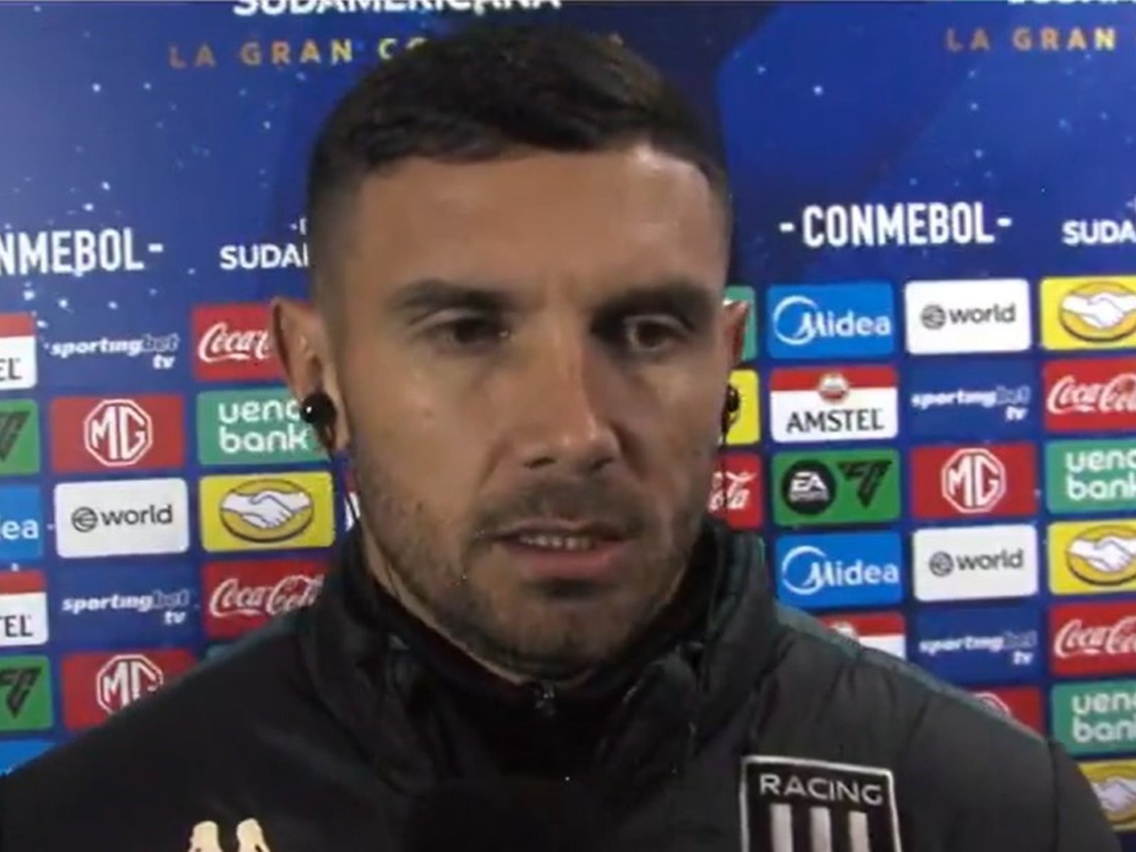 «No fue una falta de respeto»