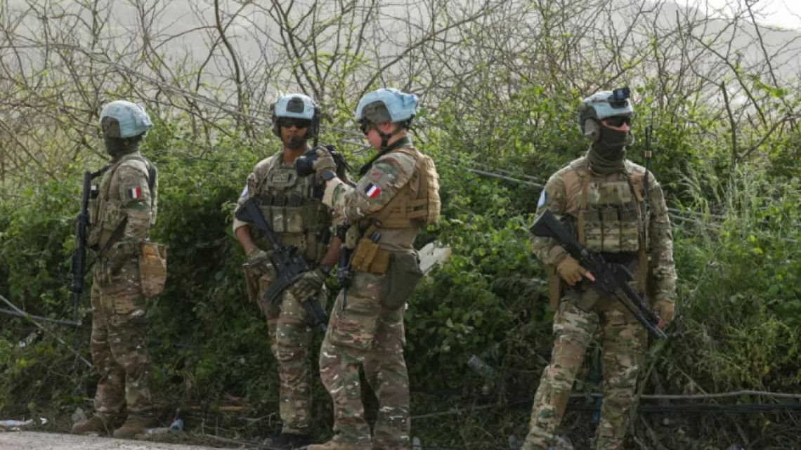 "Nosotros no matamos al soldado francés de la ONU": Hezbolá rechazó las acusaciones de Macron en el Líbano