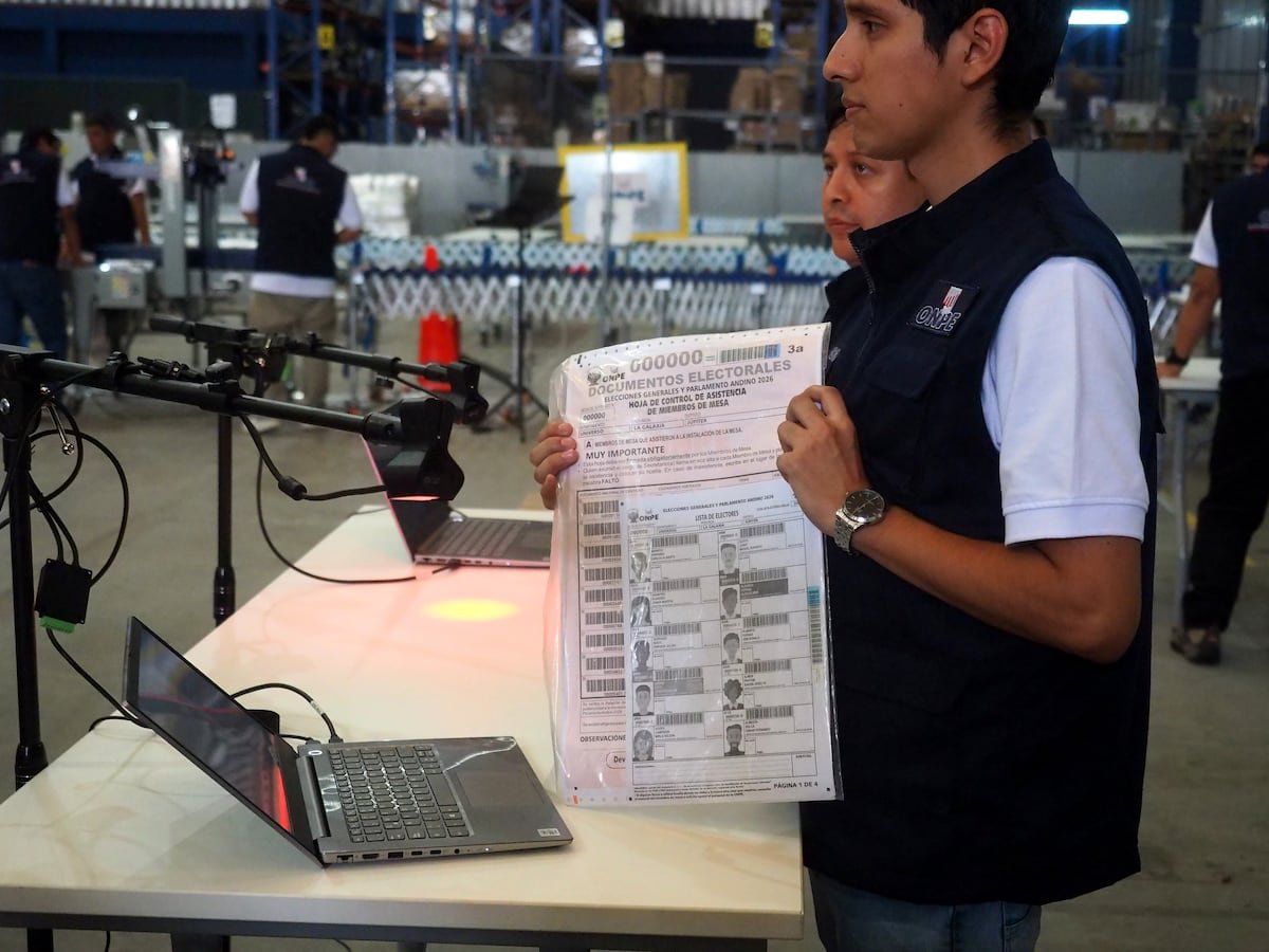 #PorEstosNo: la campaña en redes que alienta a castigar en las urnas a los políticos peruanos