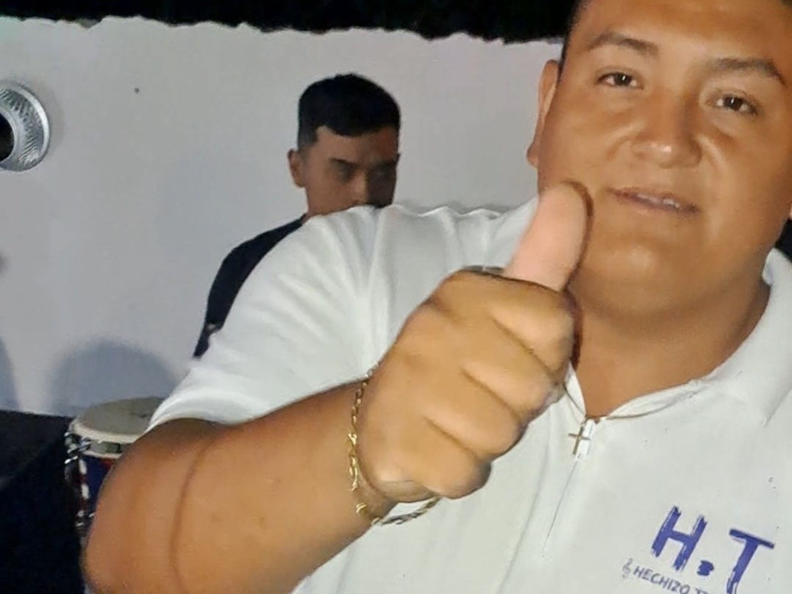 Quién era Lucas Herrera, el integrante de la banda "Hechizo Tropical" que murió tras un show en Mar del Plata