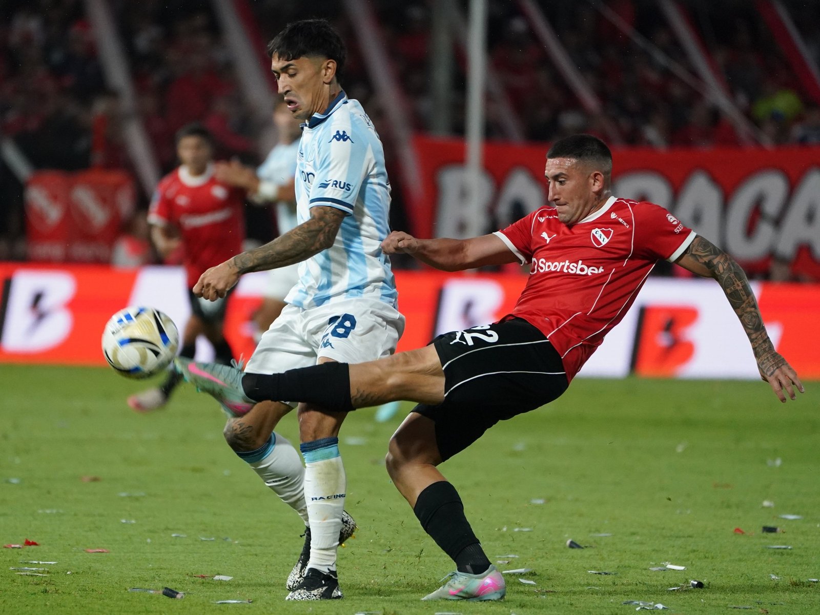 Tres grandes en apuros :: Olé