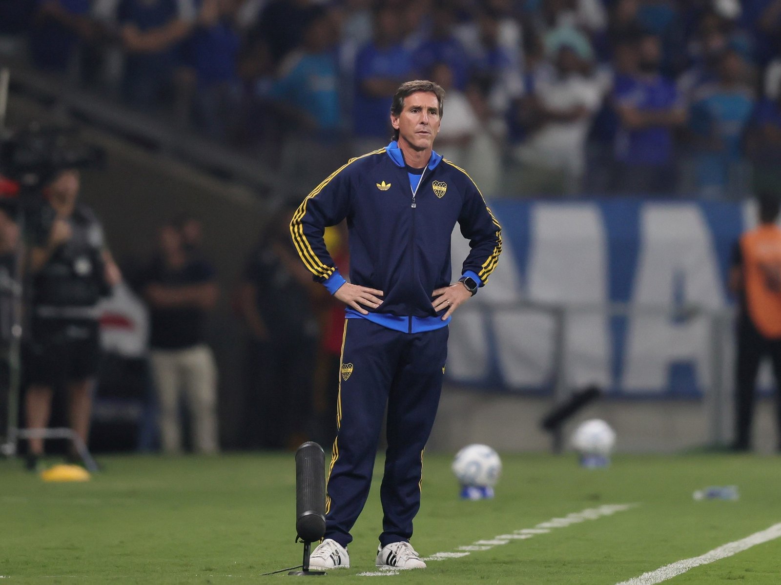 Ubeda y el final: "Una reacción lógica cuando el rival te carga" :: Olé