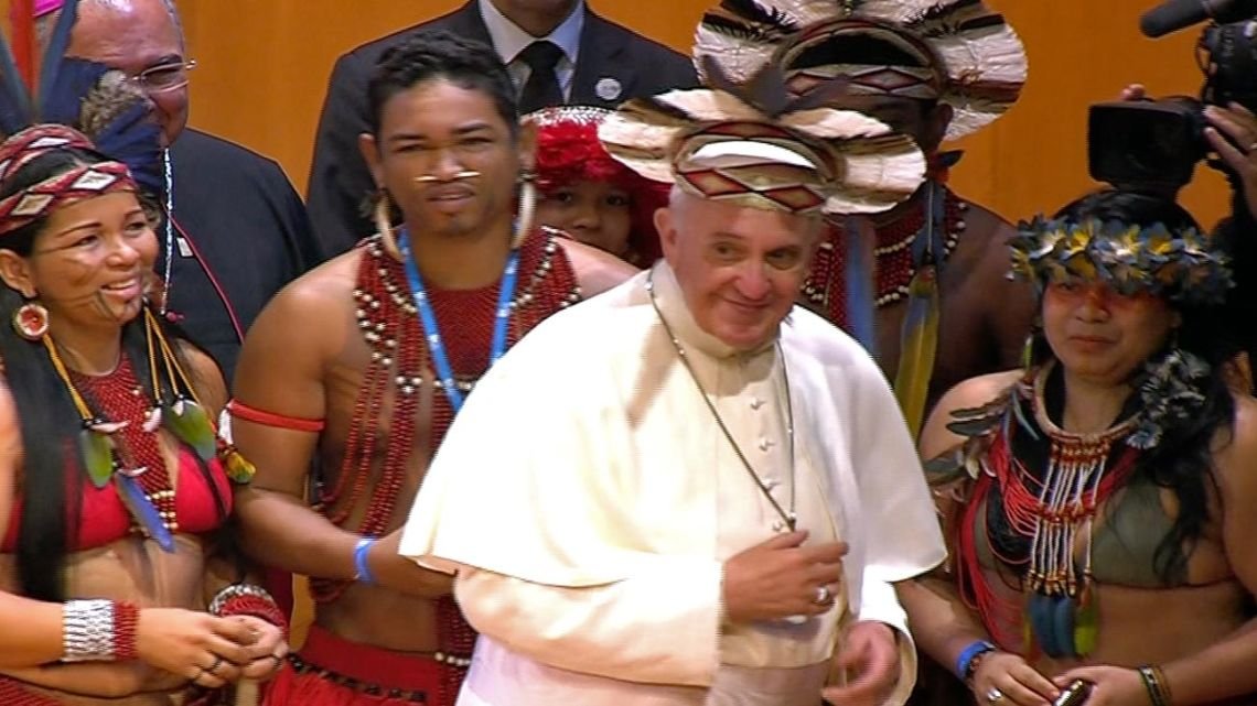 Varias pistas dicen que el Papa Francisco no se fue