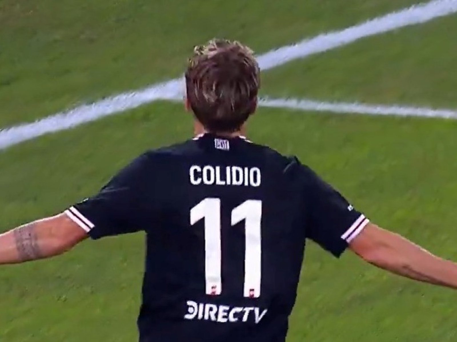 Video: el error de Rojo que derivó en el 1-0 de River :: Olé