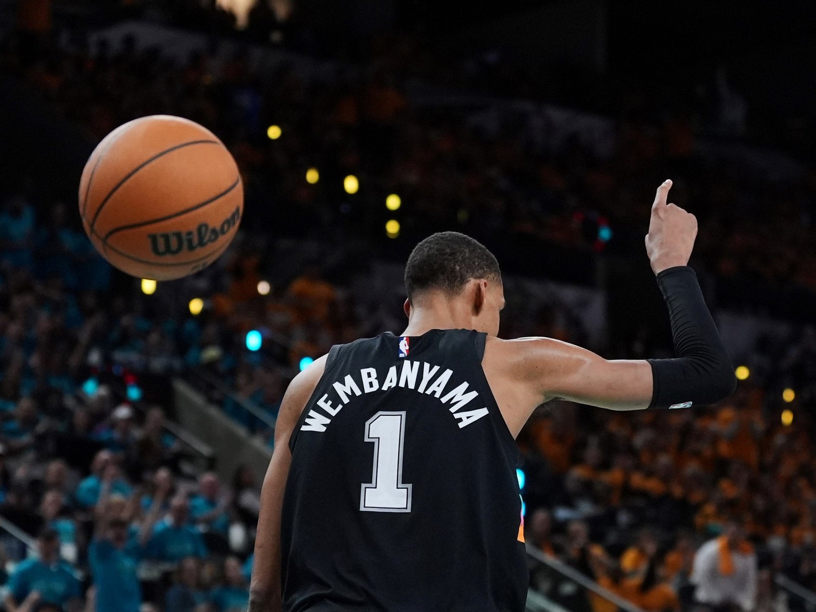 Wembanyama, de nominado al MVP al mejor jugador defensivo más joven en la NBA :: Olé