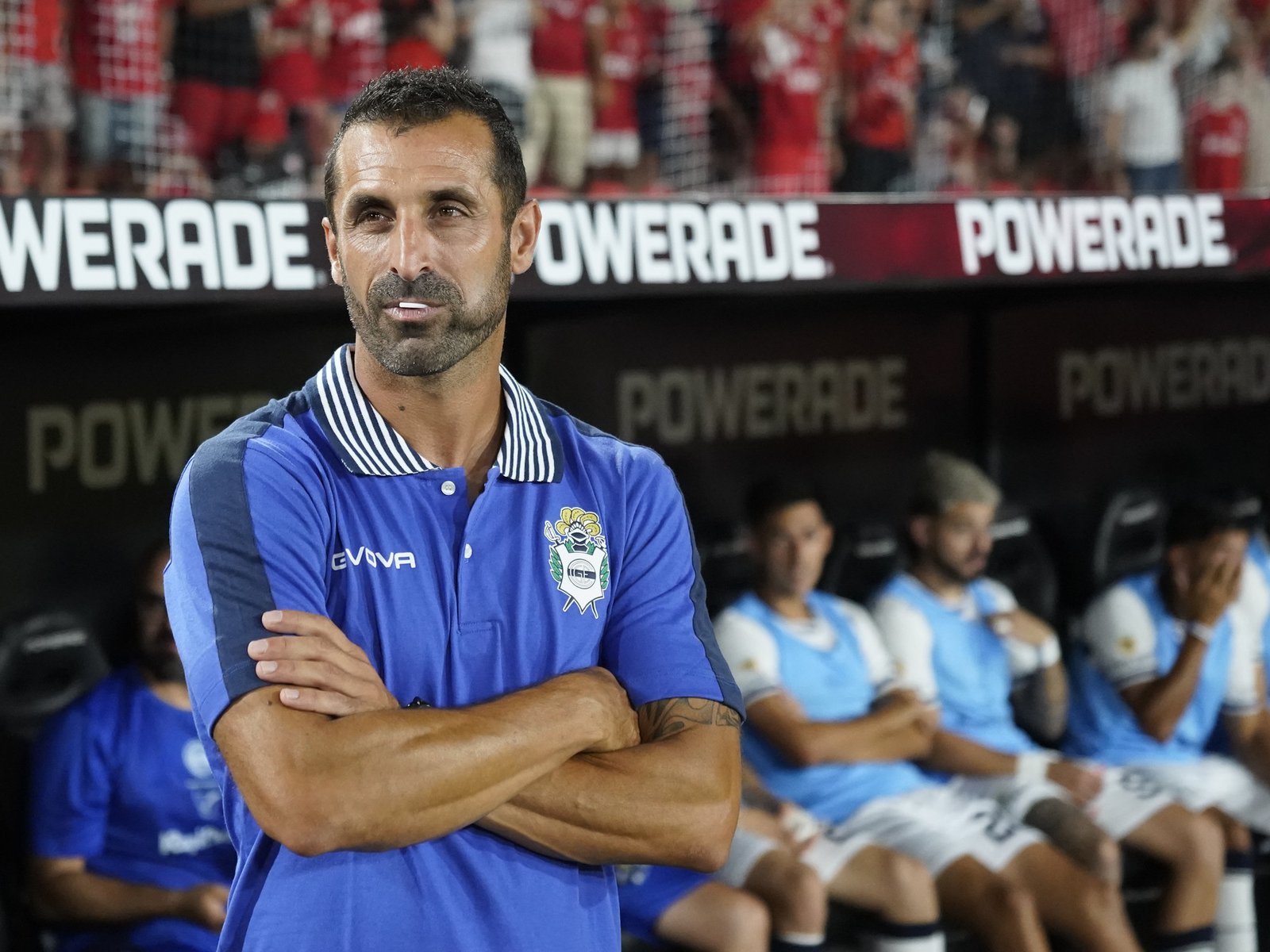 Zaniratto echado con escándalo de Gimnasia de La Plata y es el 11° en 12 partidos