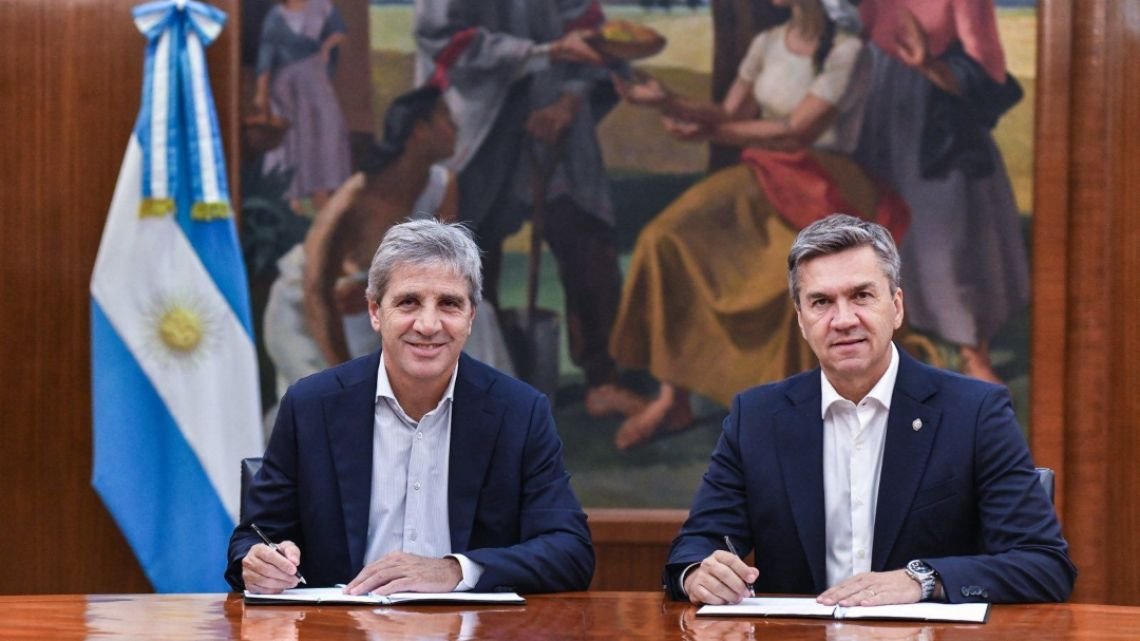 Zdero firmó una contragarantía por US$30 millones para pavimentar la Ruta 9 en El Impenetrable