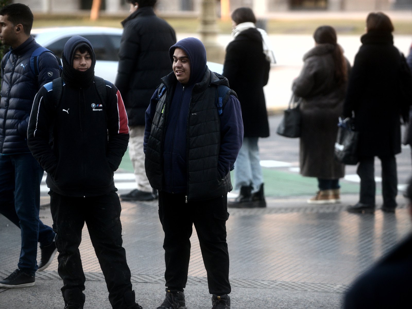 bajó fuerte la temperatura y se viene el primer frío del año con mínimas de 7°C