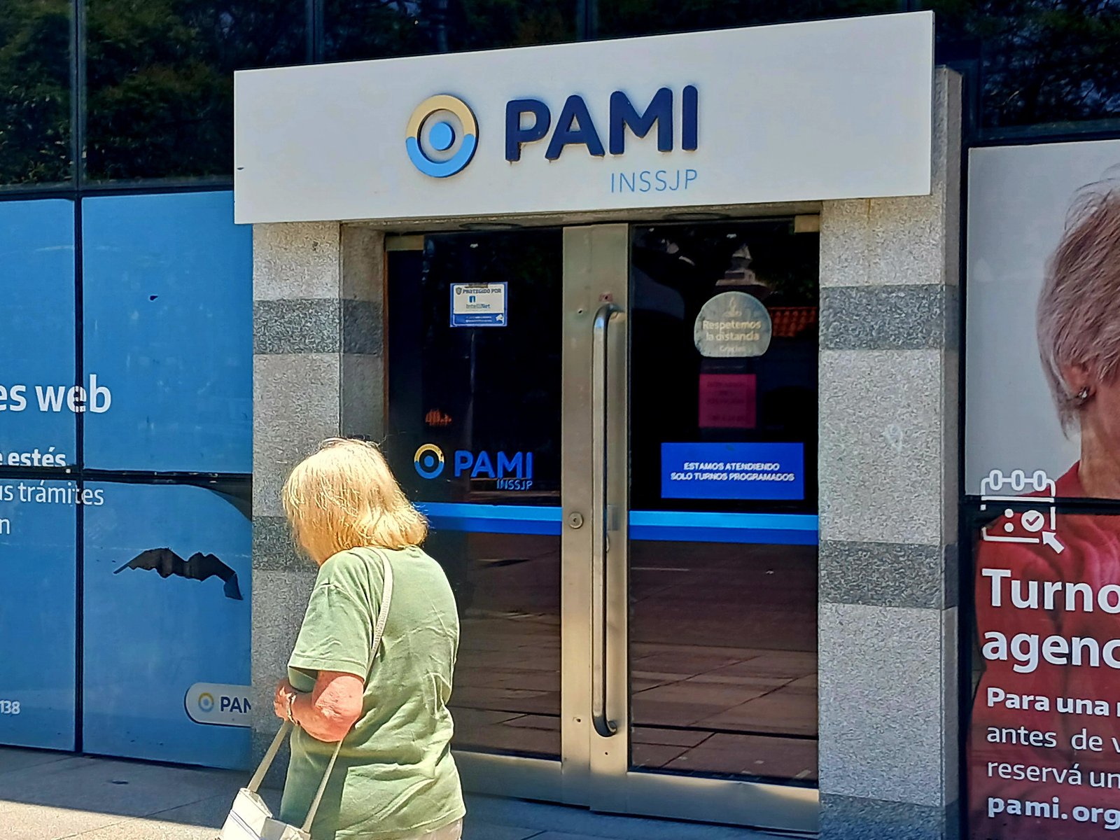 cirugías suspendidas y turnos colapsados en pleno plan de recorte presupuestario