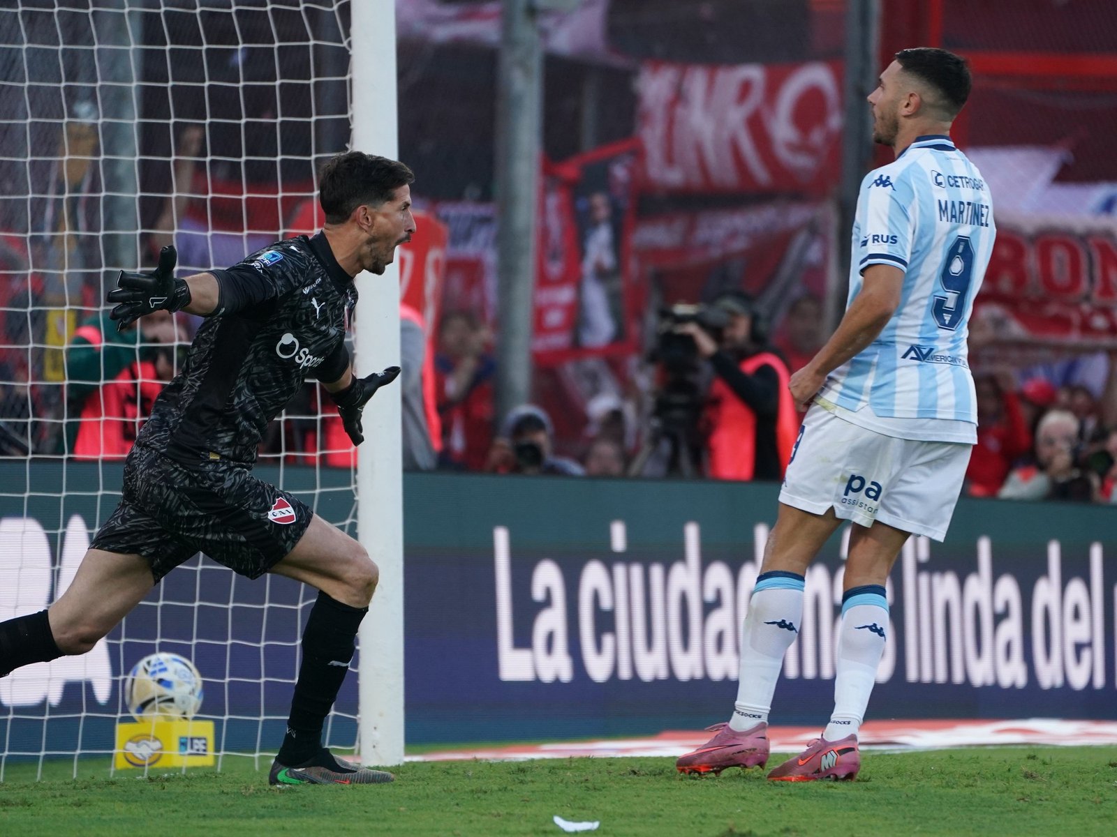 del penal que quiso picar, al gol errado insólito que festejó todo Independiente