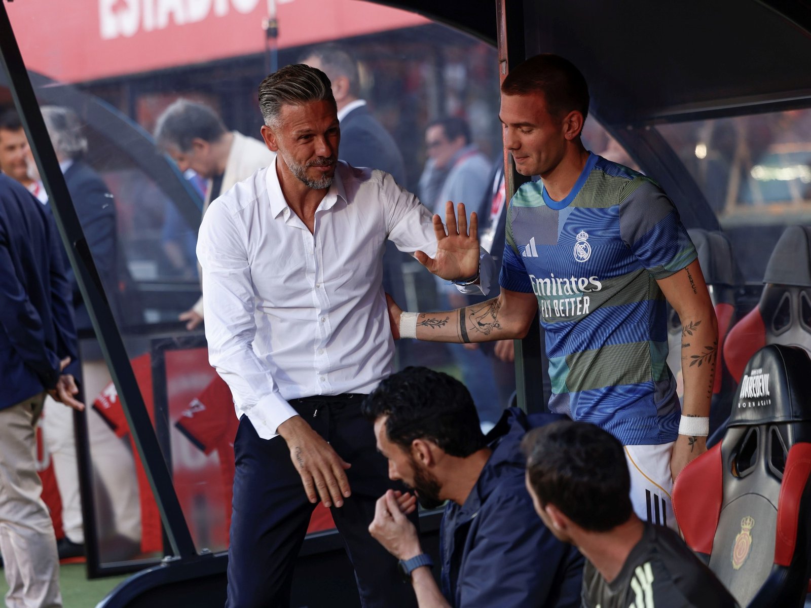 el abrazo del ex River con Mastantuono