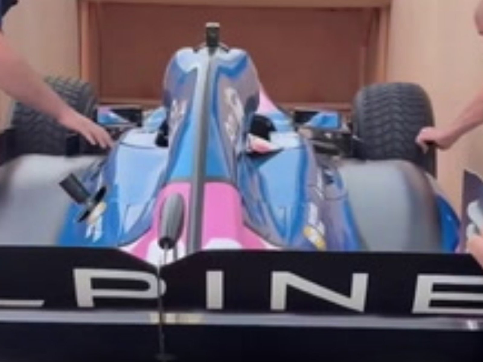 el video de Alpine con el delivery del E20