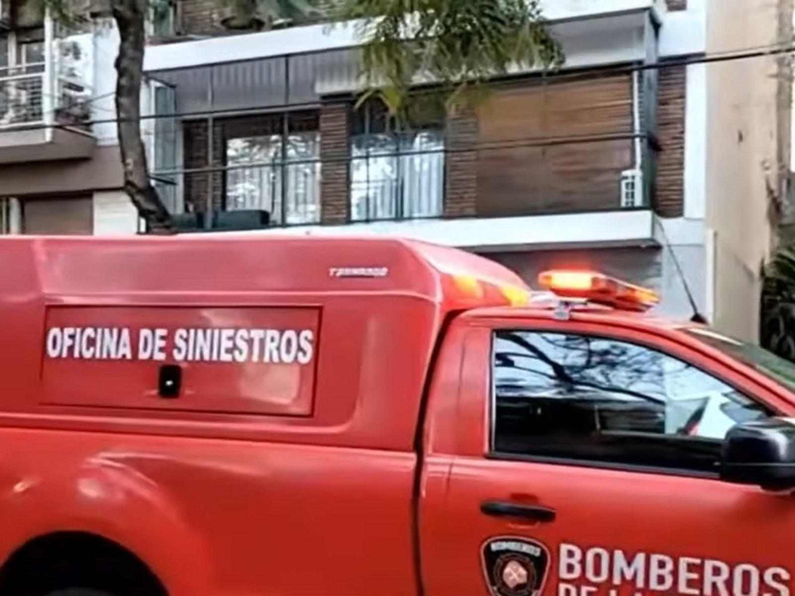 hallaron muerta a una persona en un departamento devorado por las llamas