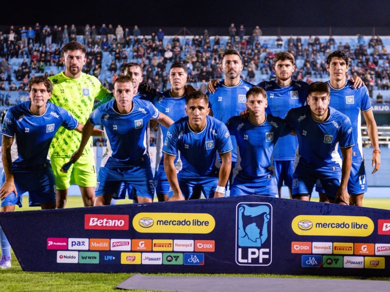 la dirigencia apartó a un grupo de jugadores por «falta de compromiso»