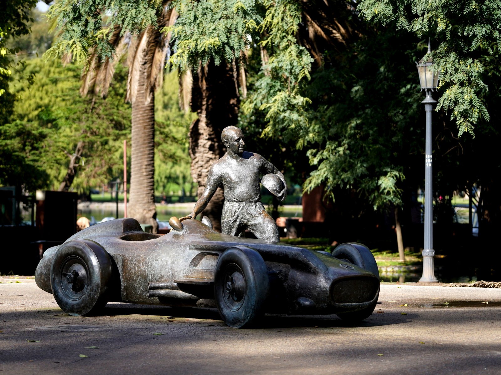 la historia del KM0 donde nació el automovilismo argentino