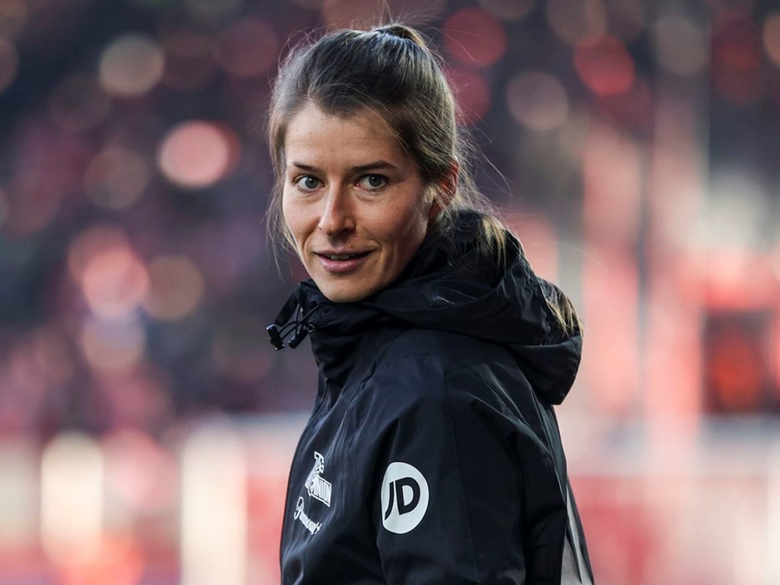 primera mujer en dirigir en la Bundesliga